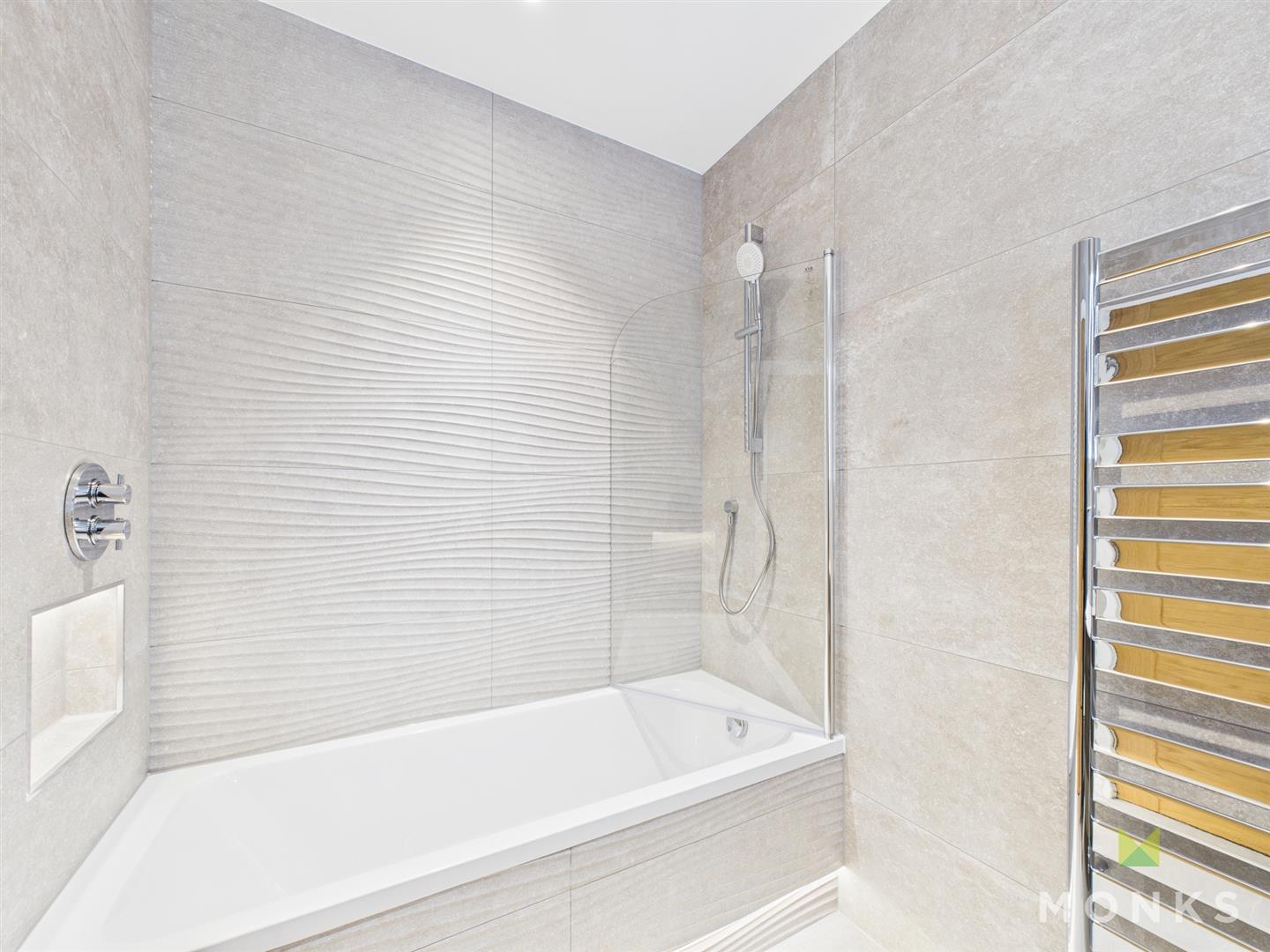 Penthouse 36 Old Coleham Court, Shrewsbury, SY3 7BS For Sale